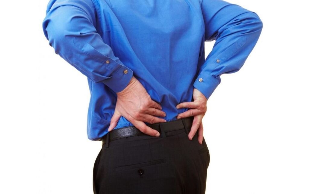 đau lưng vùng thắt lưng ảnh 1